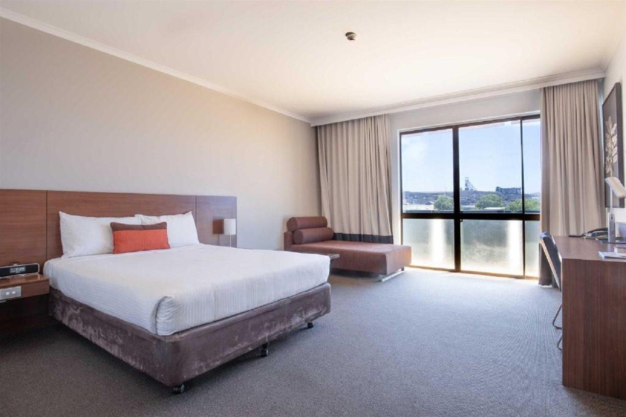 Ibis Styles Mt Isa Verona Mount Isa Extérieur photo